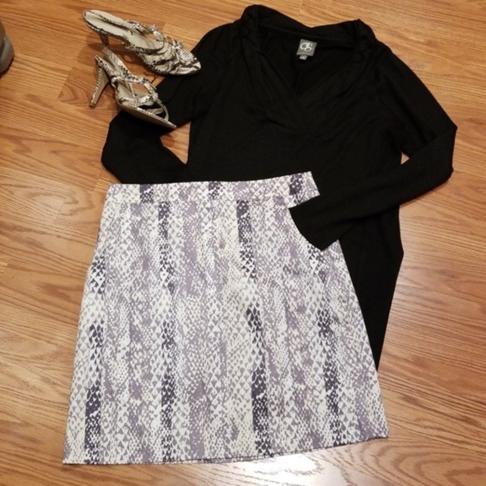 Snake Print Skirt w Pockets - Picture 1 of 14